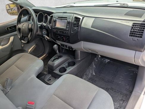 Used 2013 Toyota Tacoma 2WD Regular Cab image 18