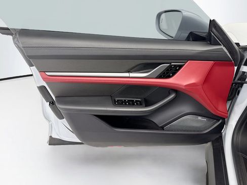 Certified 2021 Porsche Taycan Turbo S AWD/4WD image 24