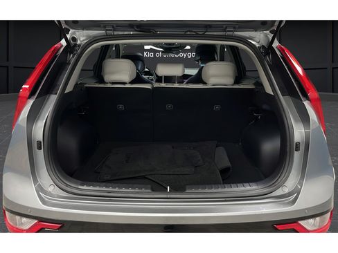 Used 2024 Kia Niro EX Touring FWD image 25