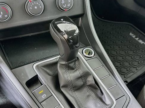 Certified 2023 Volkswagen Jetta S FWD image 16