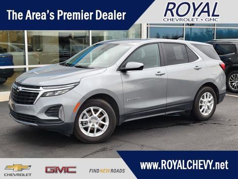 Used 2024 Chevrolet Equinox LT w/ LPO, Floor Liner Package image 1