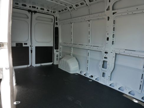 New 2026 RAM ProMaster 2500 w/ Convenience Group image 10
