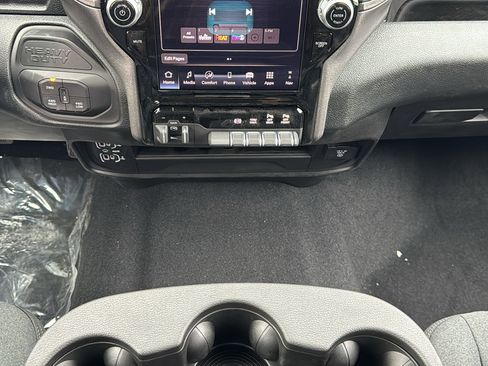 New 2026 RAM 3500 Tradesman AWD/4WD image 22