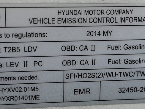 Used 2014 Hyundai Genesis 2.0T RWD image 28