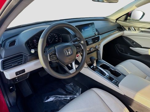 Used 2020 Honda Accord LX image 7