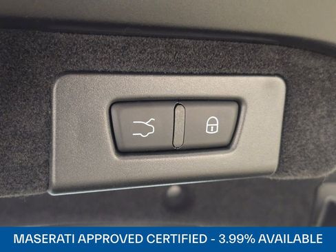 Certified 2023 Maserati Ghibli Modena RWD image 25
