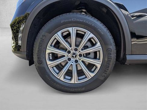 Used 2026 Mercedes-Benz GLC 300 4MATIC image 24
