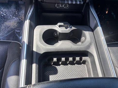 Used 2023 RAM 1500 Laramie AWD/4WD image 30
