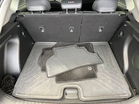 Used 2025 Hyundai Kona Limited FWD image 57