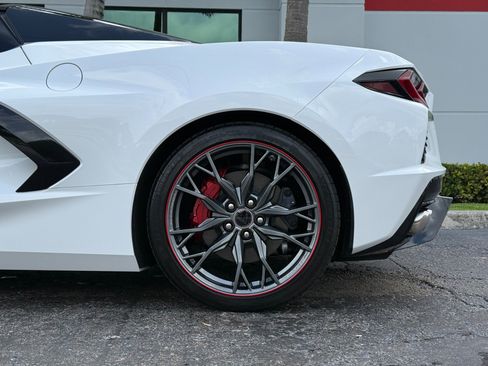 Used 2023 Chevrolet Corvette Stingray Premium Conv image 12
