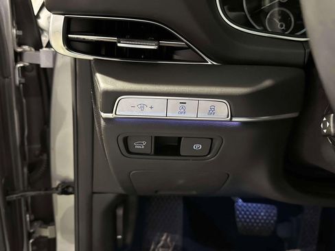 Used 2024 Genesis GV80 2.5T image 19