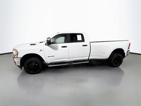 Used 2024 RAM 3500 Big Horn AWD/4WD image 8