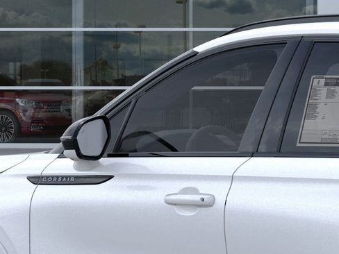 New 2026 Lincoln Corsair Premiere image 20