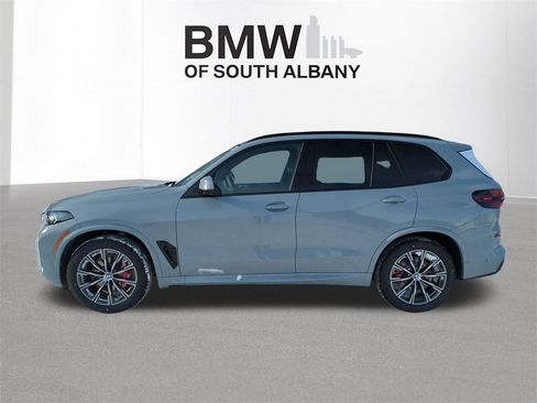 New 2026 BMW X5 xDrive40i w/ M Sport Package image 3