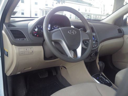 Used 2014 Hyundai Accent GLS image 27