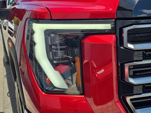 New 2026 GMC Sierra 2500 AT4 w/ AT4 Premium Plus Package AWD/4WD image 10