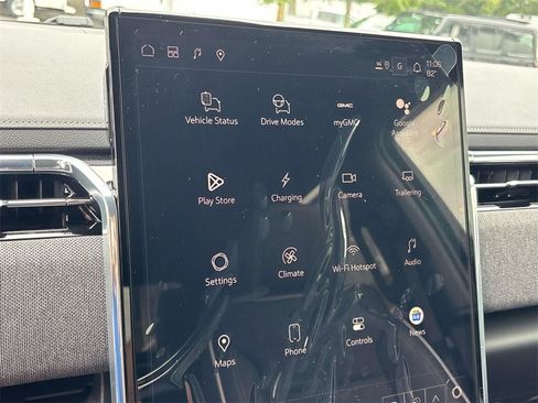 New 2026 GMC Sierra EV Elevation image 12