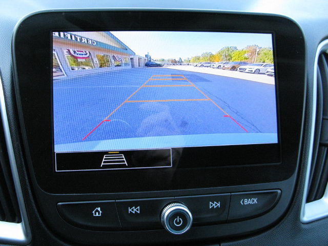 Used 2024 Chevrolet Malibu LT FWD image 18