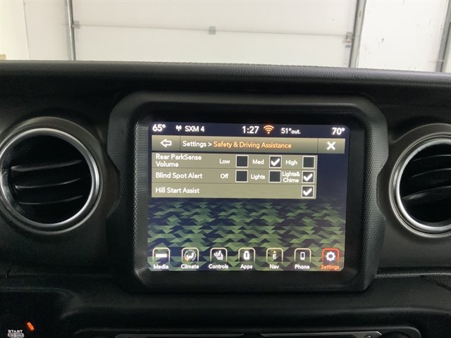 Used 2023 Jeep Gladiator Rubicon AWD/4WD image 41