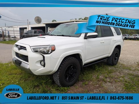 Used 2020 Toyota 4Runner TRD Off-Road AWD/4WD image 1