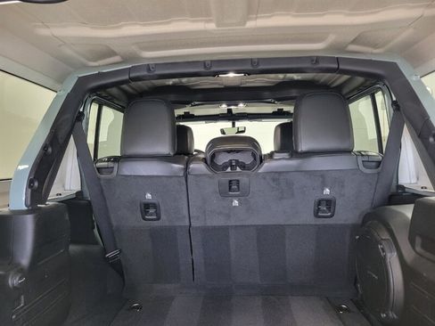Used 2023 Jeep Wrangler Unlimited Sport AWD/4WD image 69