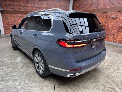 New 2026 BMW X7 xDrive40i w/ Premium Package image 3