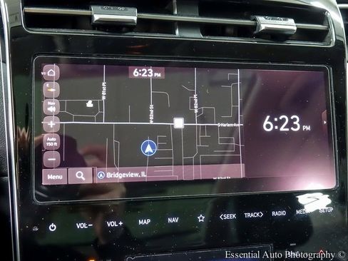 Used 2023 Hyundai Tucson Limited image 16