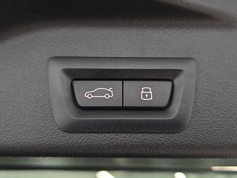 Certified 2025 BMW X5 xDrive40i image 32