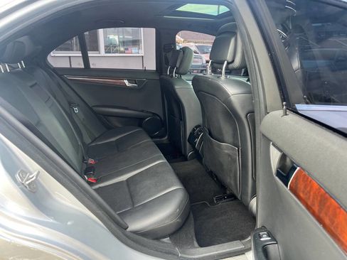 Used 2011 Mercedes-Benz C 300 4MATIC Sedan image 18