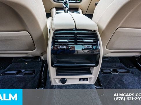 Used 2022 BMW 530i w/ Executive Package image 31