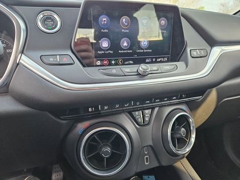 Used 2020 Chevrolet Blazer LT image 12