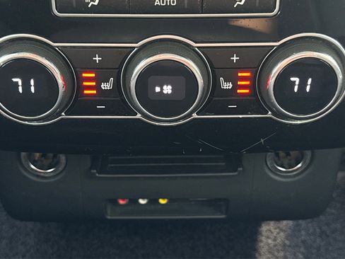 Used 2014 Land Rover Range Rover Supercharged image 36