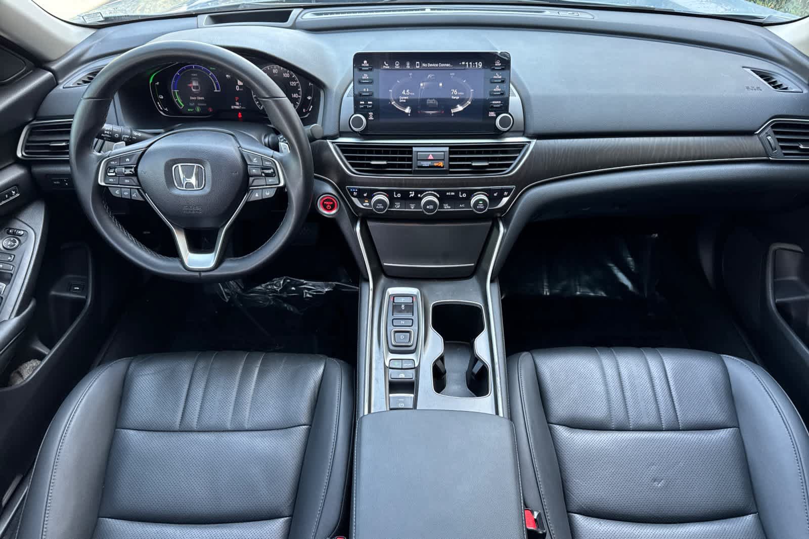Used 2021 Honda Accord Touring image 3