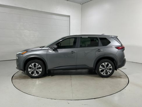 Used 2023 Nissan Rogue SV FWD image 19