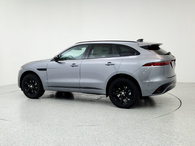 Certified 2026 Jaguar F-PACE R-Dynamic S AWD/4WD image 7