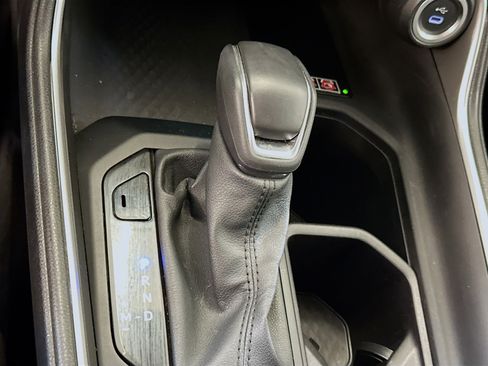 Used 2025 Toyota Grand Highlander XLE image 25