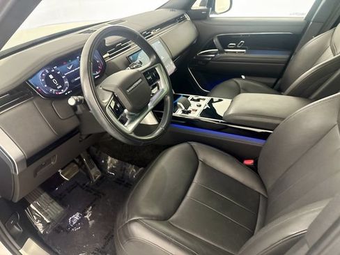 Used 2023 Land Rover Range Rover SE AWD/4WD image 9