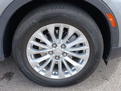 Used 2024 Cadillac XT4 Luxury w/ Cold Weather Package image 34