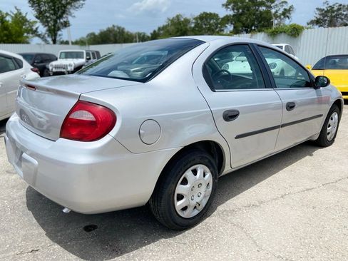 Used 2004 Dodge Neon SE FWD image 5
