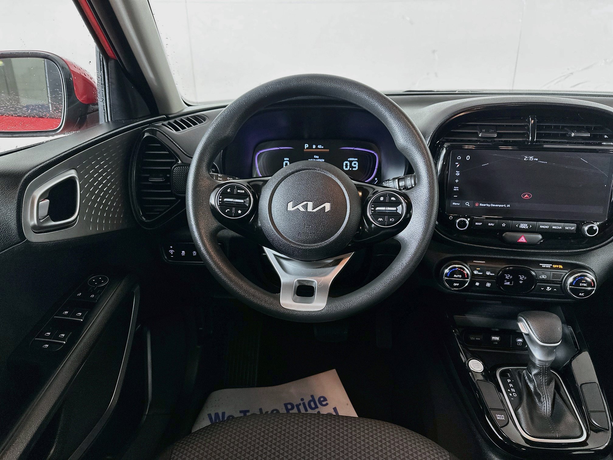 Used 2025 Kia Soul S FWD image 21