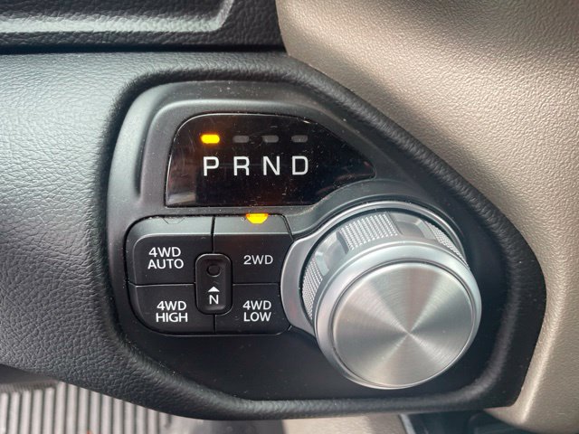 Used 2019 RAM 1500 Laramie AWD/4WD image 14