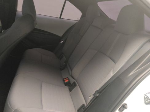 Used 2023 Toyota Corolla SE image 18