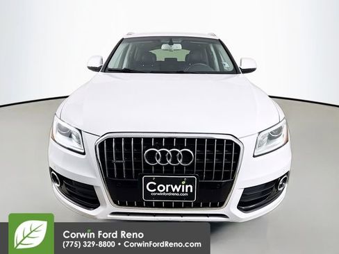 Used 2016 Audi Q5 2.0T Premium Plus w/ Technology Package AWD/4WD image 2