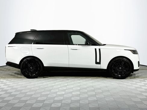 Used 2023 Land Rover Range Rover Long Wheelbase SE AWD/4WD image 4
