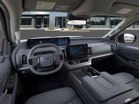 New 2026 Ford Expedition Max Active image 9