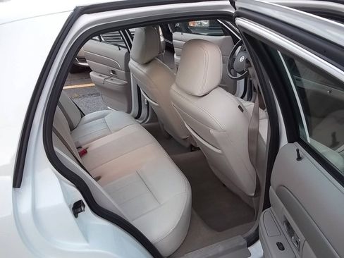 Used 2008 Mercury Grand Marquis LS RWD image 11