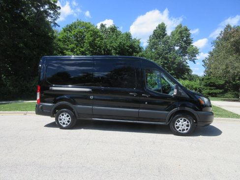 Used 2016 Ford Transit 250 148 Medium Roof RWD image 3