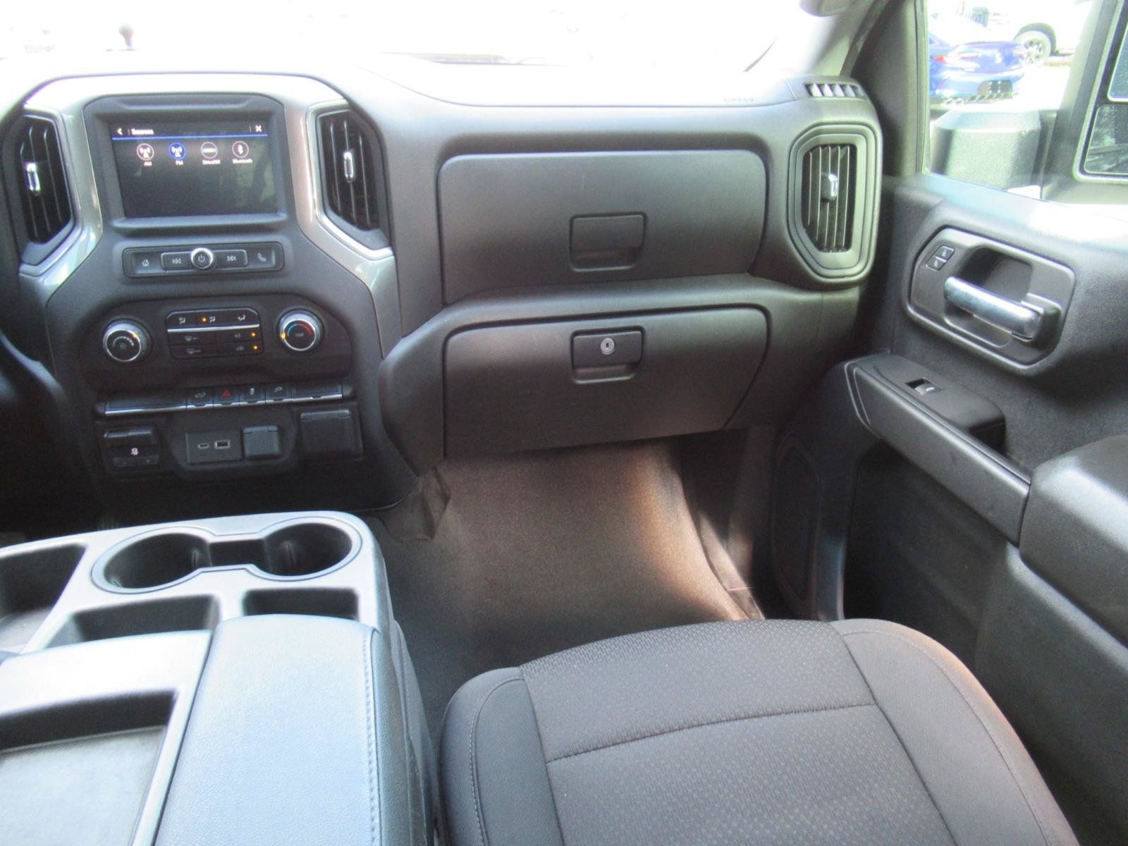 Used 2023 Chevrolet Silverado 2500 Custom w/ Custom Value Package AWD/4WD image 14