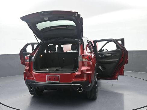 Used 2023 Chevrolet TrailBlazer RS FWD image 72