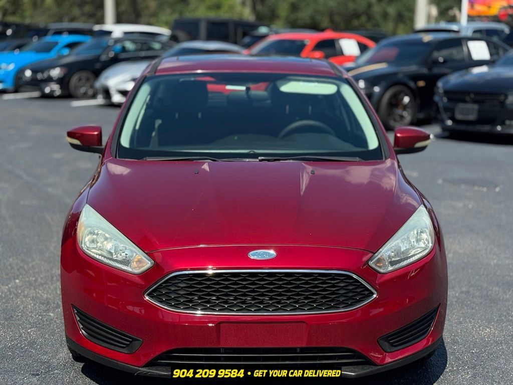 Used 2015 Ford Focus SE w/ Reverse Sensing Package FWD image 11